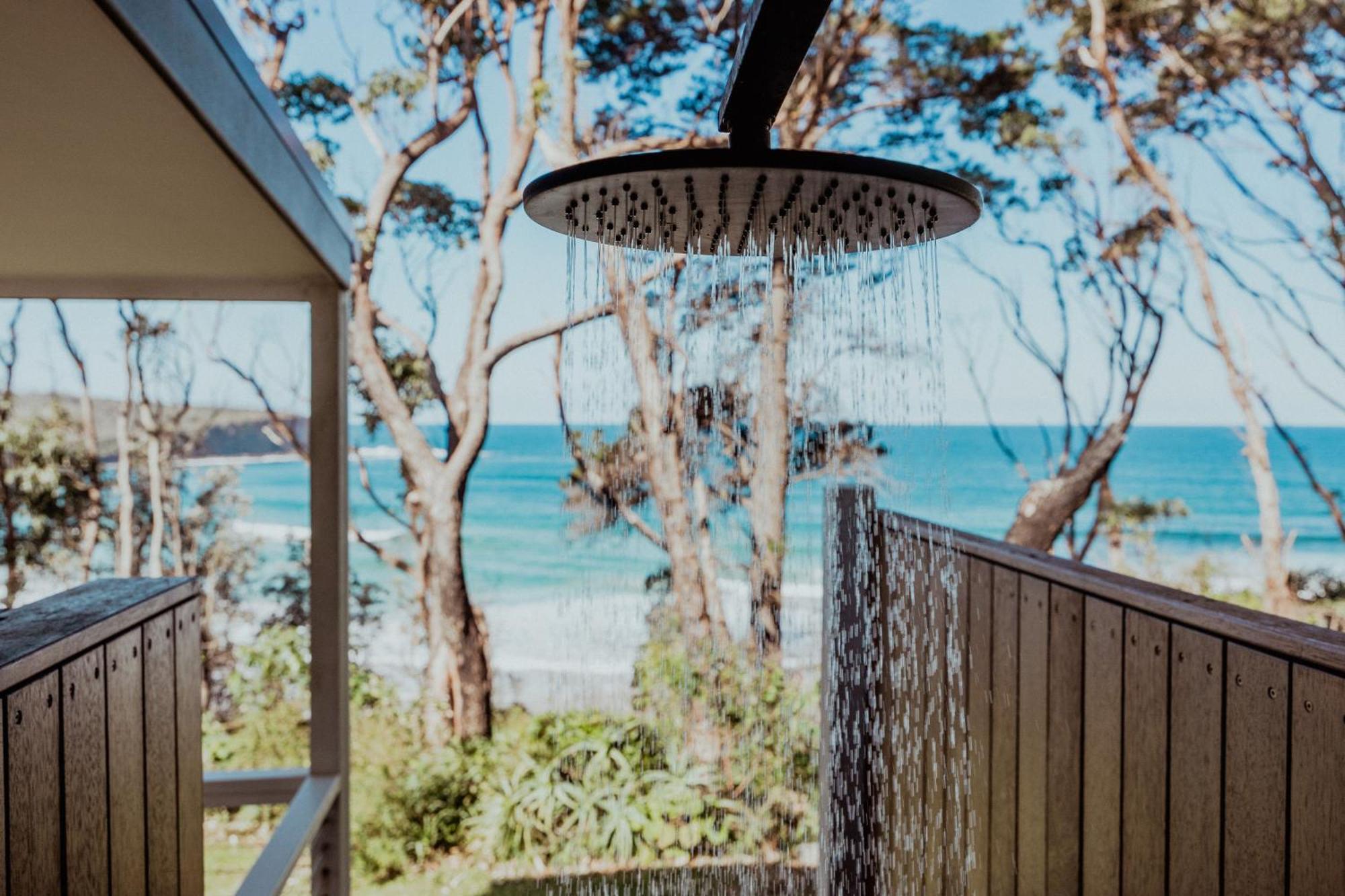 Pebbly Beach Escape East Lynne Экстерьер фото